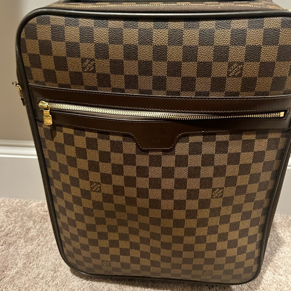 Louis Vuitton Dark Brown pegasse 45